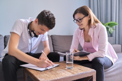 MG Consultants conseille les jeunes dans leur orientation professionnelle